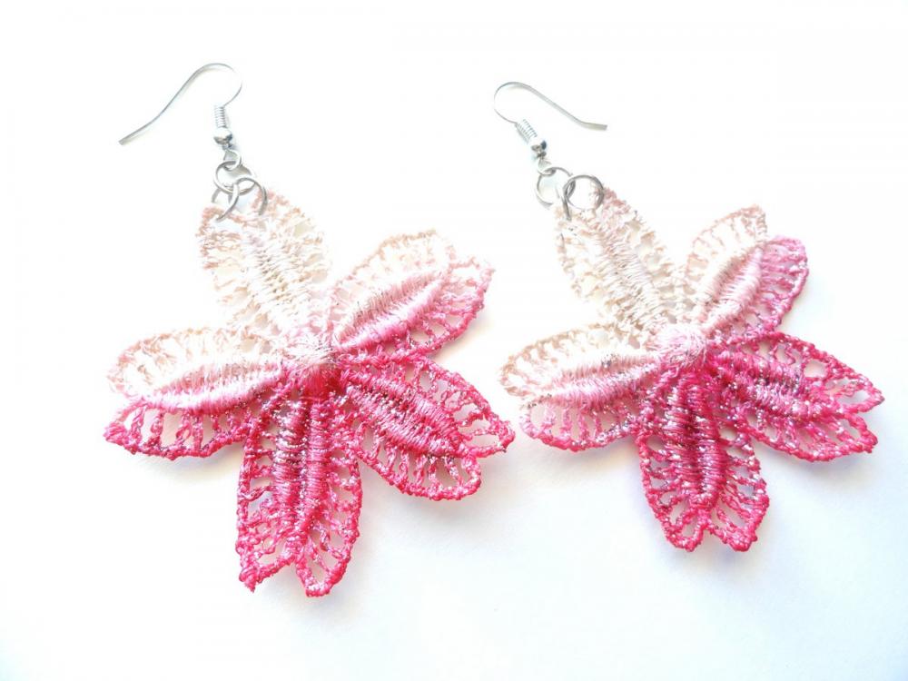 Hand Dyed Lace Earrings - Red / Pink And Champagne Flowers - Customizable Colors - Lace Fashion